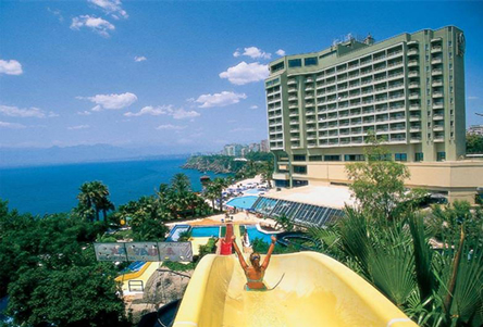 Dedeman Hotel